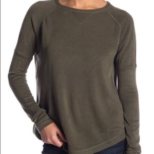 Sweet Romeo Crew Neck Raglan Sweater Olive S